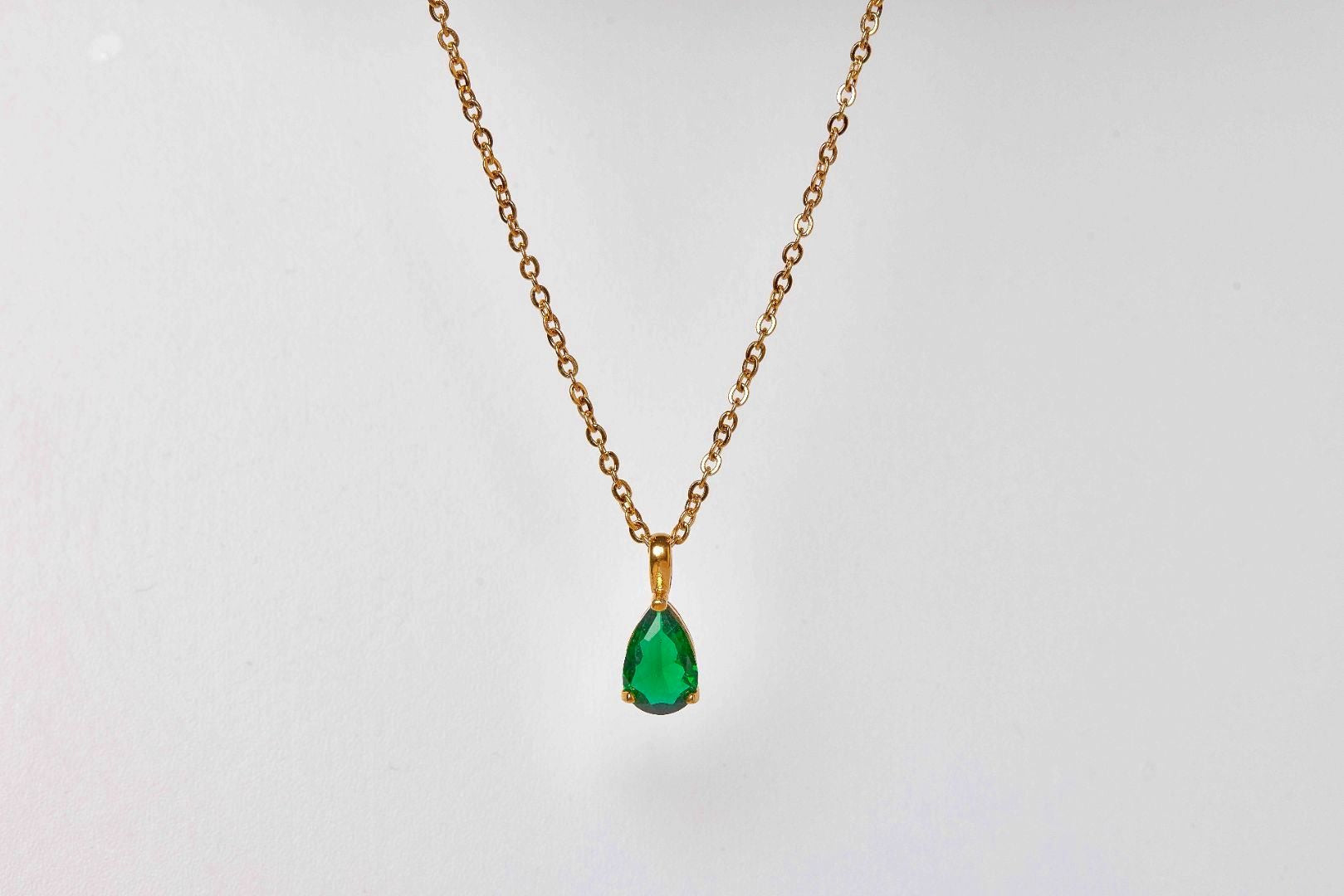 Green Sirius Necklace