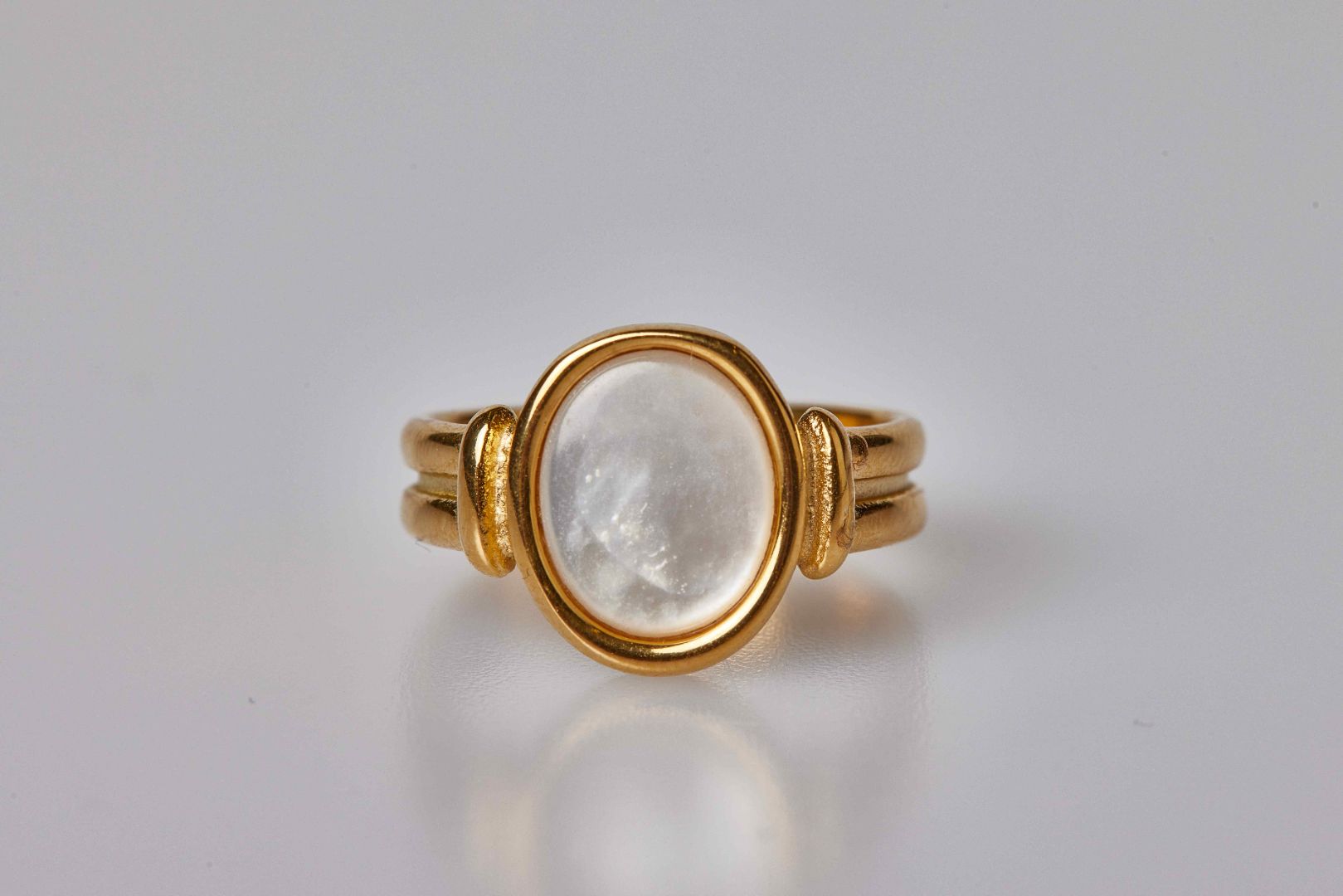 Luna Ring