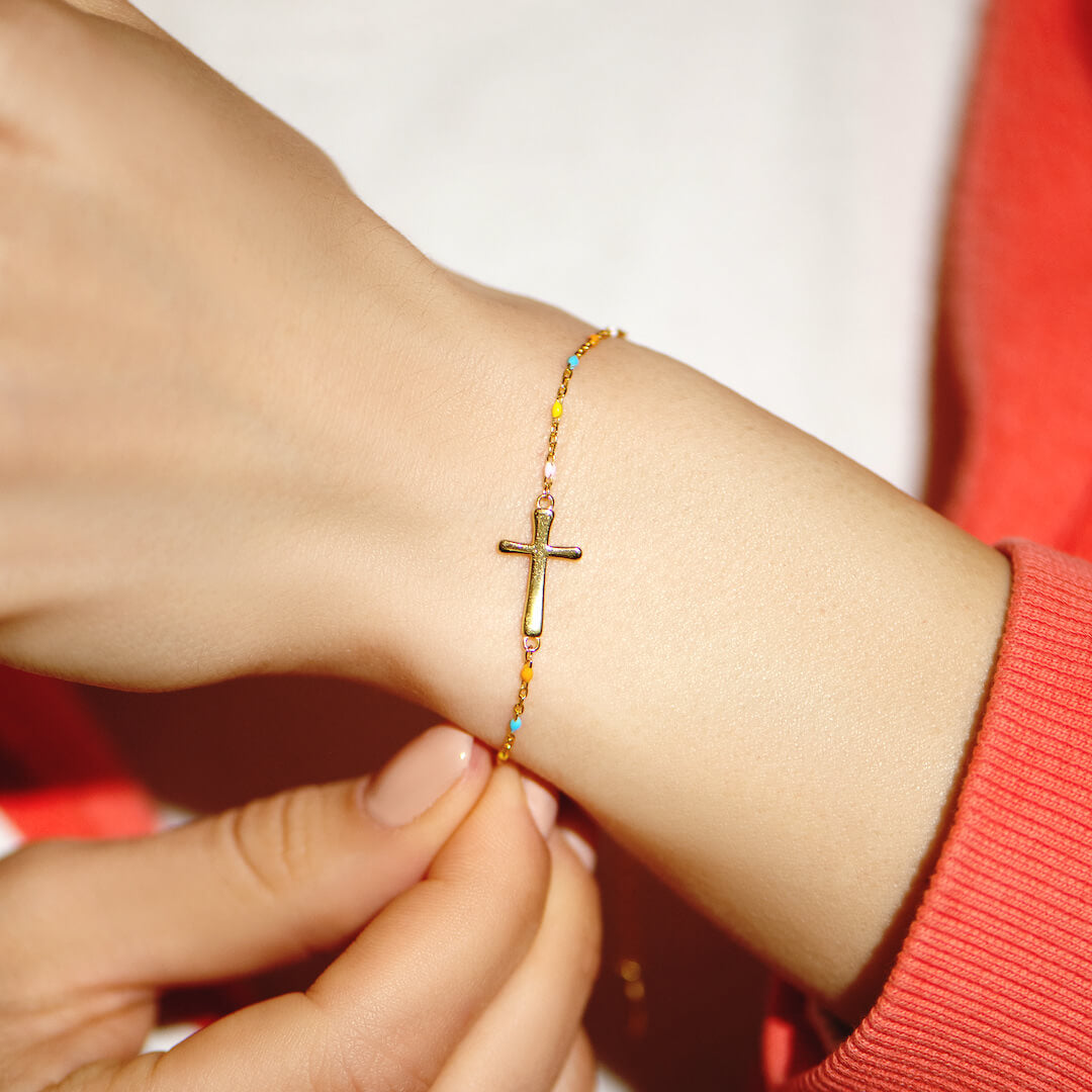 "Pray Through It" Cross Bracelet