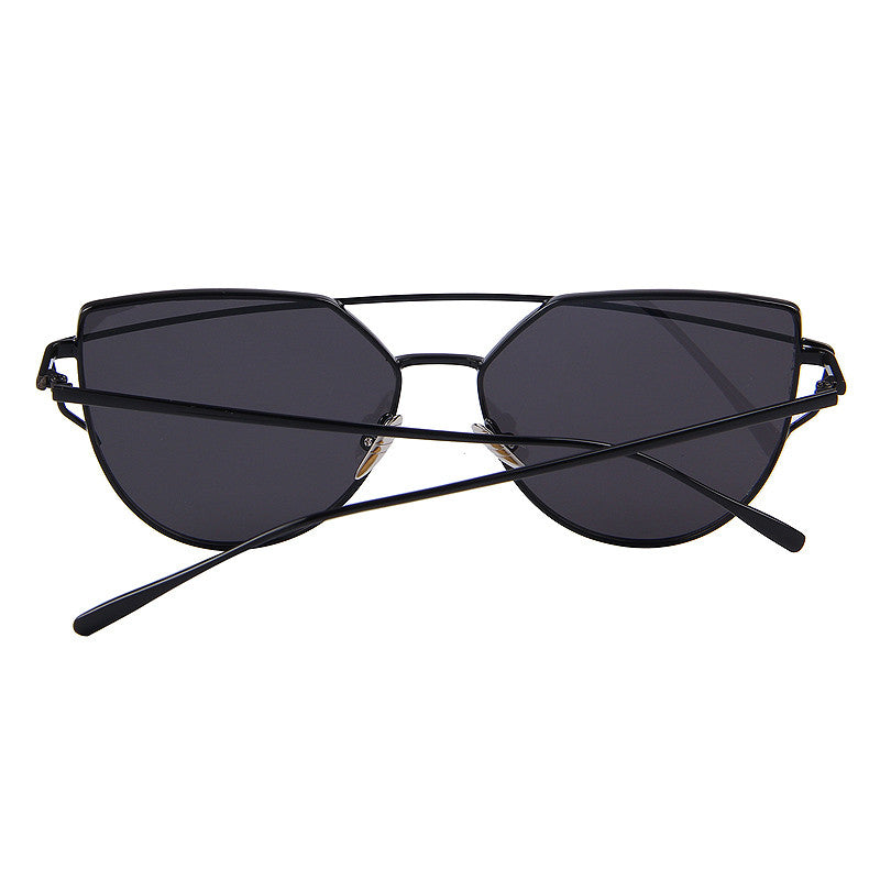 Flat Lens Cat Eye Sunglasses