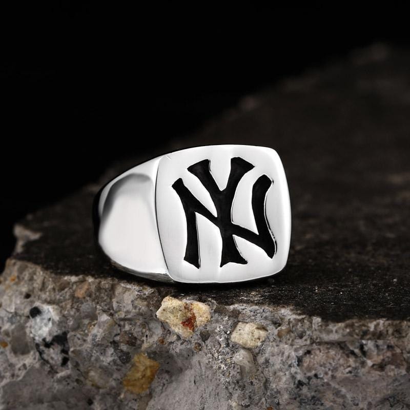 FASHION MEN'S NY STAINLESS STEEL RING